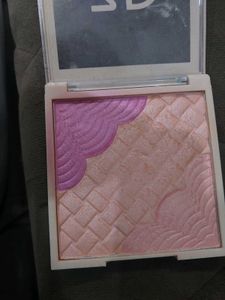 Combo Set Of Highlighter Blush And DuoContour Stic