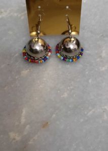 2 Earrings Set