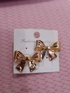Bow Earrings 🎀