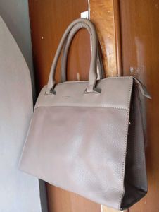 Elegant Handbag