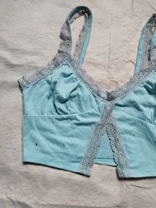 DAMN CUTE CROP TOP