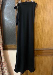 Savana Elegant Black Bodycon Dress