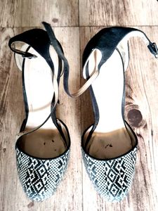 Cane Bohemian Woven Pattern