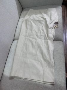 ZARA SKIRT WITH SLIT ONE SIDE