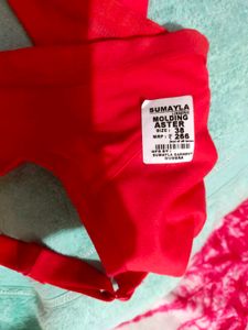 Woman&#39;s Bra- Red