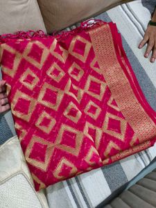 Women Zari Paithani Saree