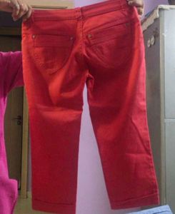 Red Capri❤️