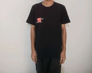 Uniqlo T Shirt For Men