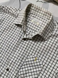 Ziosongzio Men Offwhite Checks Regular Fit Shirt
