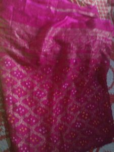 2 Saree Combo Red Sree Georgette Kiye Aur Pink Sar