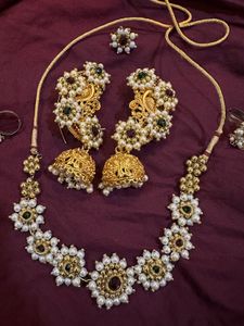 Handmade Maharashtrin Moti Necklace Set