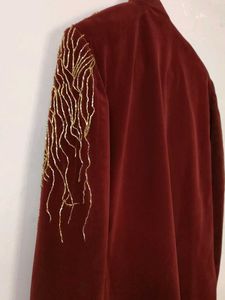 Maroon Embroidered Mens Sherwani