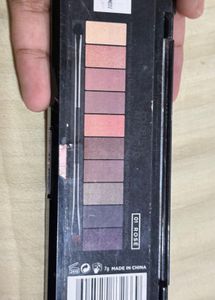 L’Oreal Eyeshadow Palette