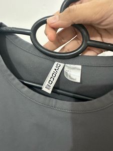 Black H&amp;M Crop Top, L Size