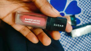 2 Sugar Lipstick 1 Gloss And Fit Me Foundation