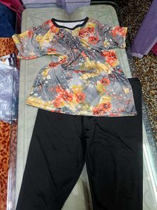 Floral Nightsuit