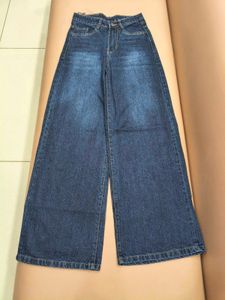 Wide leg jeans