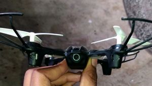 HX750 DRONE