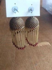 Earring