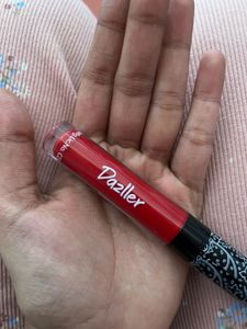 Dazller Red Lipstick