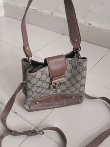 Price Drop Gucci Copy Bucket Sling cum handbag