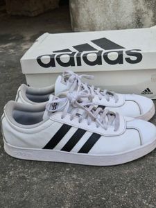 Adidas VL Court 2.0 White Sneakers – Like New