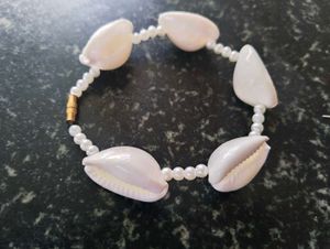 handmade elastic real seashell bracelet and earrin