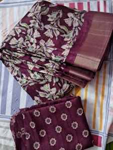 Floral Print Saree & Blouse Piece