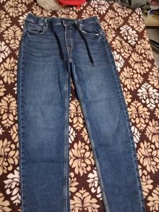 Stylish Blue Denim Jeans