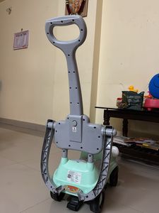 Monkey Ride-on Car