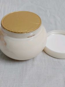 Oriflame Milk &amp; Honey Hand &amp; Body Cream
