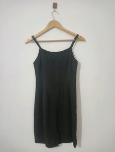 Noodles Strap Adjustable Black Mini Bodycon