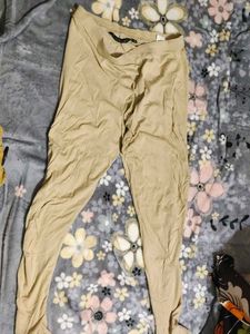 Avaasa Beige Pants - M