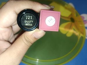 LIPSTICKS • MATTE LIPSTICK