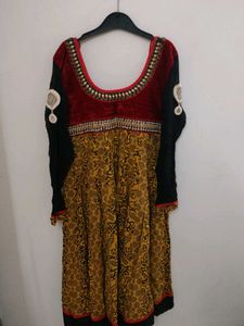 Kurta with net sleeves