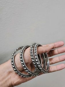 Silver Tone Beaded Bangle Set