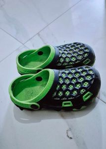 Casual Clogs And Girls Slippers .pair Of 2 Footwea