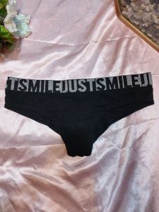 Just Smile Briefs💥