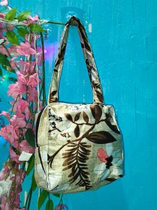 Floral Print Handbag