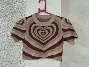 Retro Heart Print Knit Top