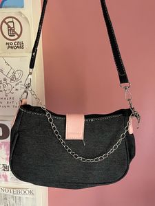 Y2K shoulder bag :)