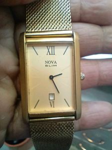Nova ultra Slim Gold Watch(fix price)