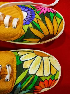 🌻🌼🌺Yellow Floral Hand-painted Shoes