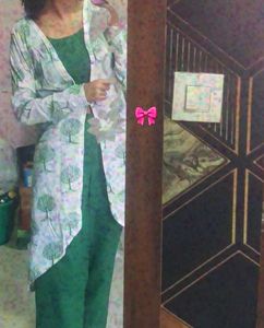 Green Kurta Set with Printed Shrug