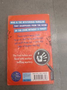 Mystery of Invisible thief