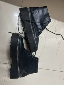 Korean Boots👢