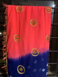 Bandhani Flower Broader Sari