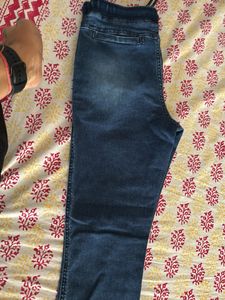 Y&amp;F Girls Denim cuffed Jeans with drawstring