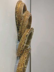 Golden Bangadi