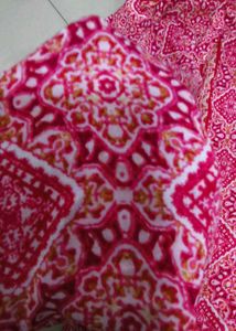 Pink  Sleeveless Top